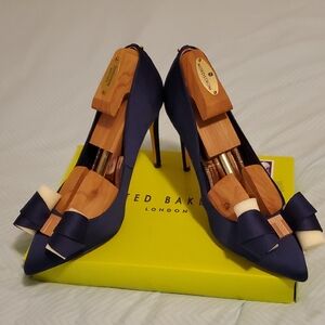 Ted Baker Navy Blue Bow Heels